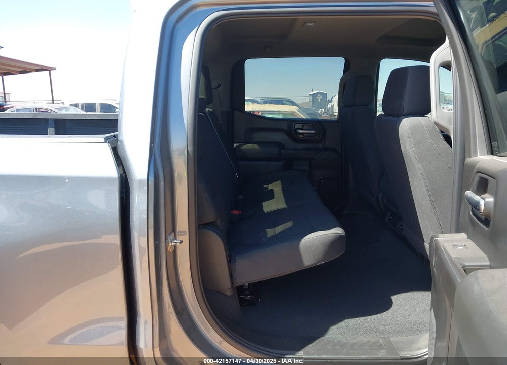 2021 CHEVROLET SILVERADO 1500 4WD SHORT BED CUSTOM TRAIL BOSS VIN: 1GCPYCEFXMZ246125