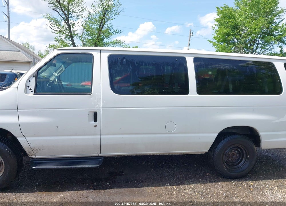 2010 FORD E-350 SUPER DUTY VIN: 1FBSS3BL9ADA64208