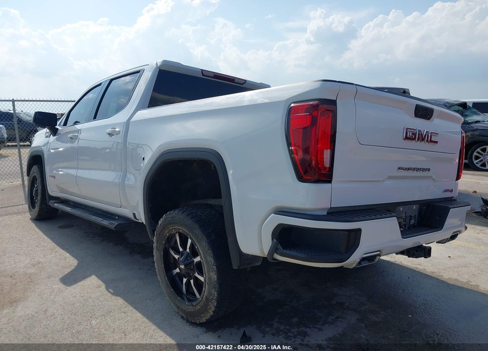 2021 GMC SIERRA 1500 4WD SHORT BOX AT4 VIN: 3GTU9EET5MG407563
