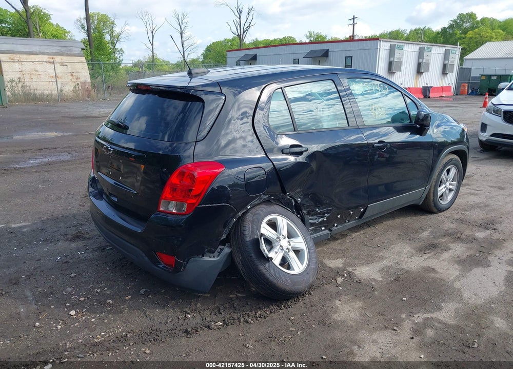 2020 CHEVROLET TRAX FWD LS VIN: 3GNCJKSB8LL226077