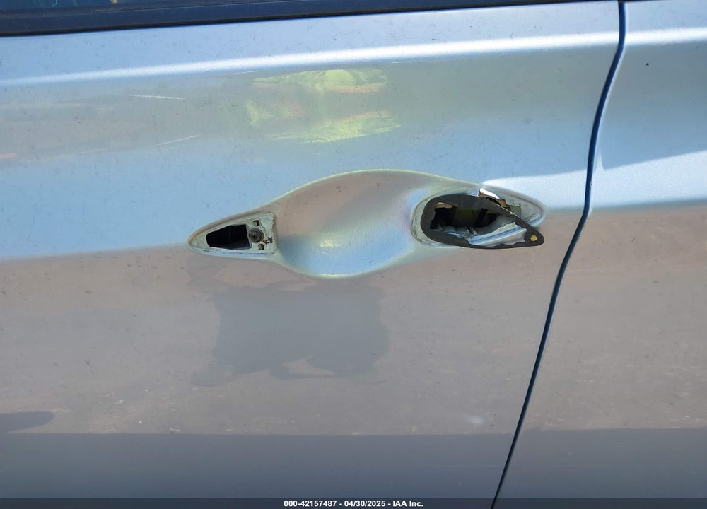 2012 HYUNDAI ELANTRA VIN: KMHDH4AE5CU354312