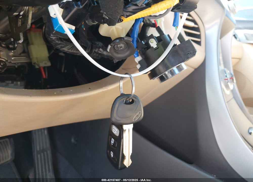 2012 HYUNDAI ELANTRA VIN: KMHDH4AE5CU354312