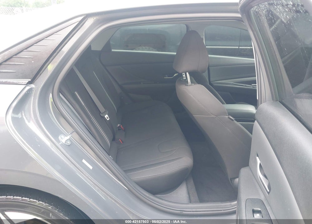 2023 HYUNDAI ELANTRA VIN: KMHLS4AG0PU626379