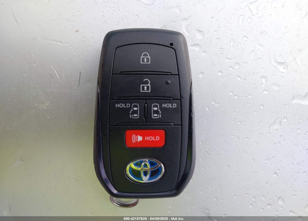 2021 TOYOTA SIENNA LE VIN: 5TDKRKEC8MS066277