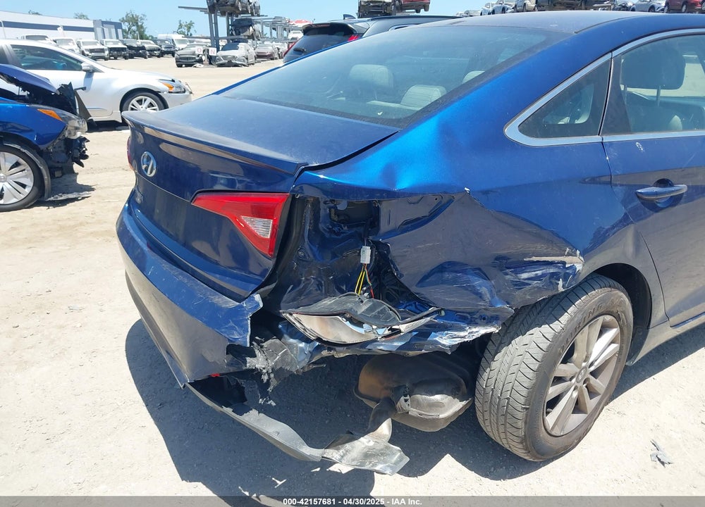 2016 HYUNDAI SONATA VIN: 5NPE24AF0GH332656
