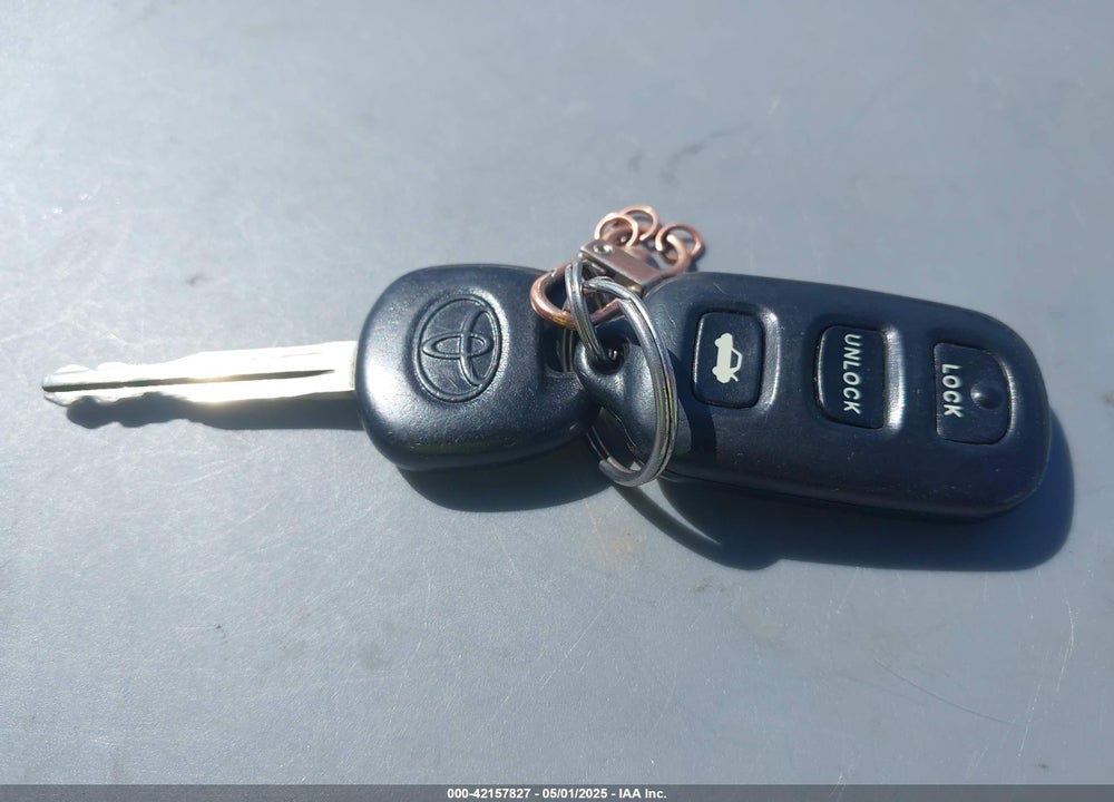 2003 TOYOTA CAMRY LE V6 VIN: 4T1BF32K93U037113