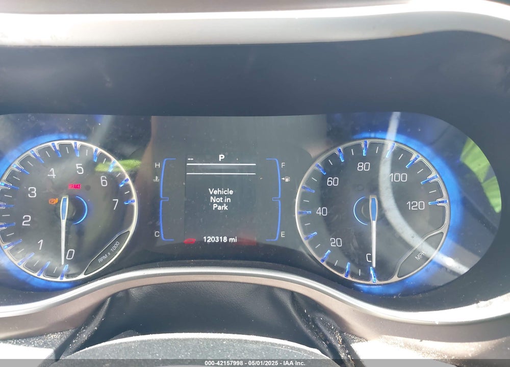 2020 CHRYSLER VOYAGER VIN: 2C4RC1DGXLR198575