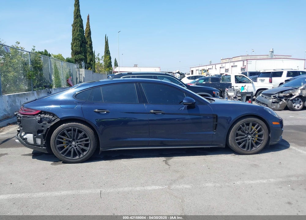 2018 PORSCHE PANAMERA 4 VIN: WP0AA2A74JL109361