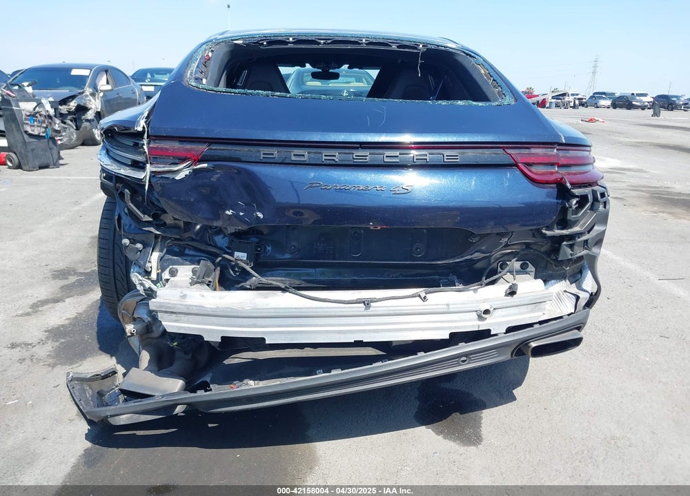 2018 PORSCHE PANAMERA 4 VIN: WP0AA2A74JL109361