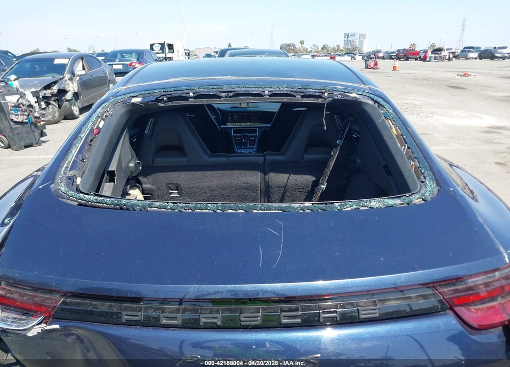 2018 PORSCHE PANAMERA 4 VIN: WP0AA2A74JL109361