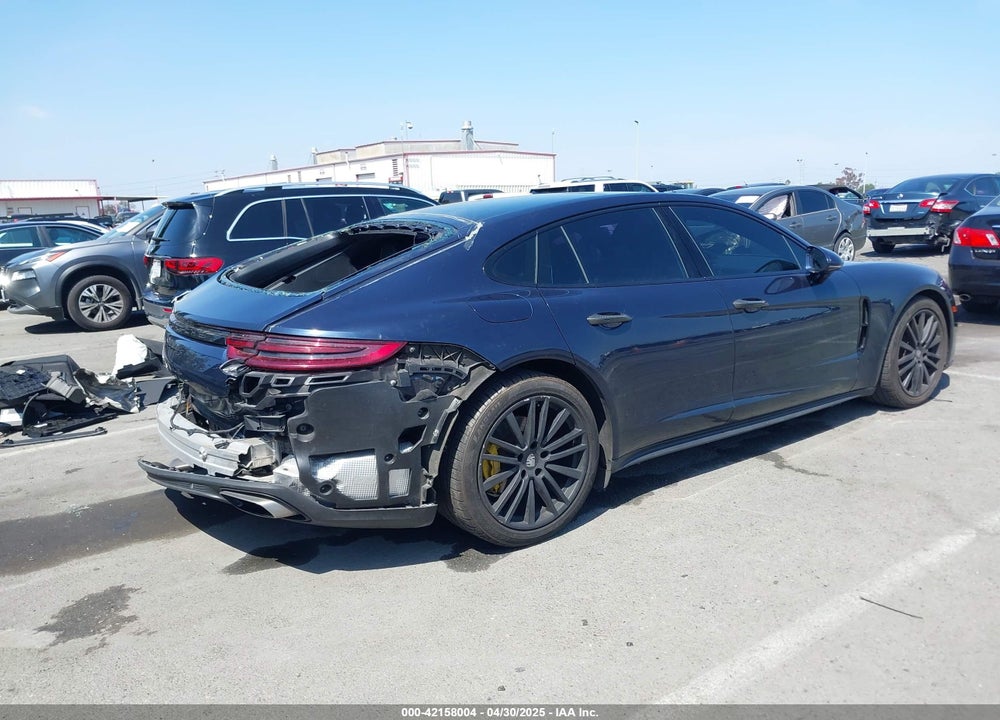 2018 PORSCHE PANAMERA 4 VIN: WP0AA2A74JL109361