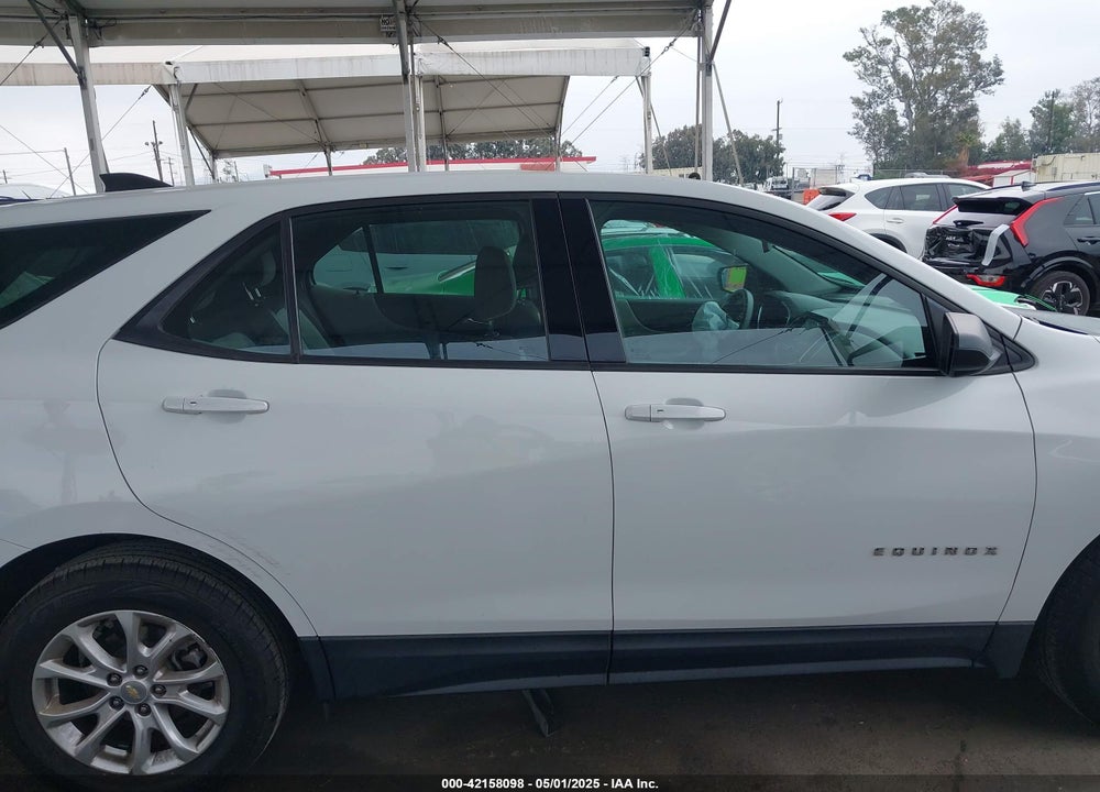 2018 CHEVROLET EQUINOX VIN: 2GNAXHEV1J6212103