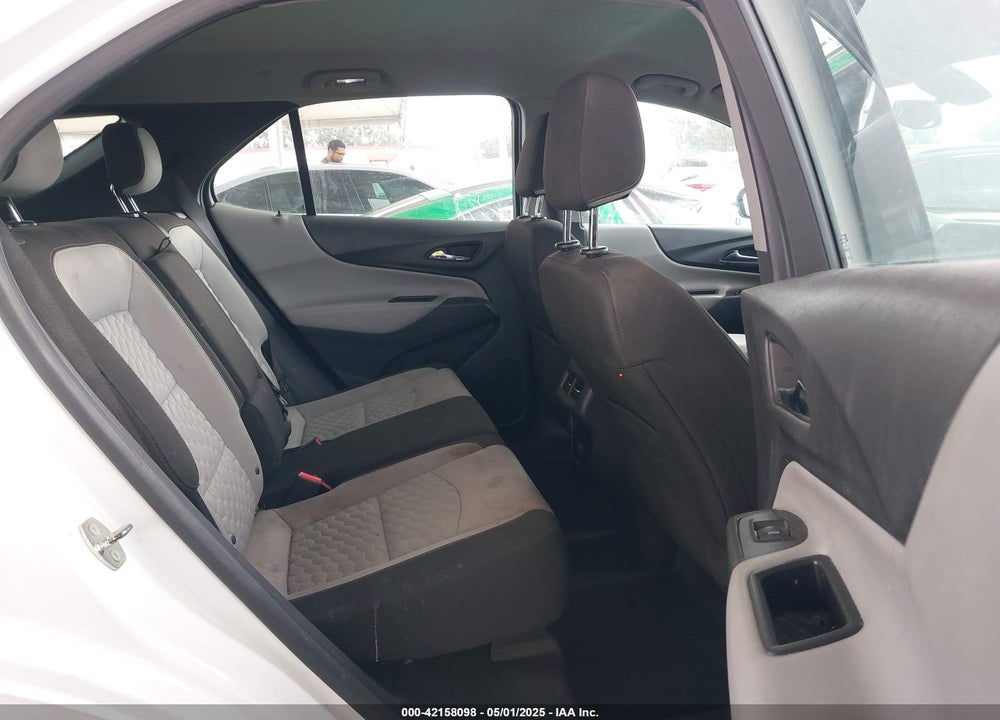 2018 CHEVROLET EQUINOX VIN: 2GNAXHEV1J6212103
