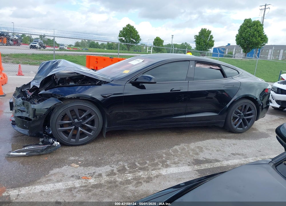 2021 TESLA MODEL S VIN: 5YJSA1E51MF434466