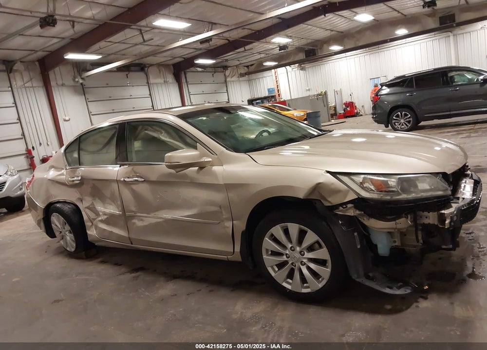 2013 HONDA ACCORD EX-L V-6 VIN: 1HGCR3F87DA016831