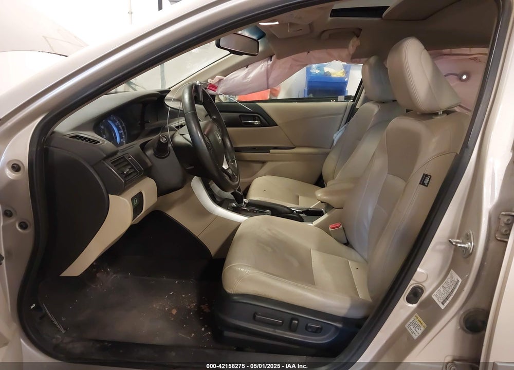 2013 HONDA ACCORD EX-L V-6 VIN: 1HGCR3F87DA016831