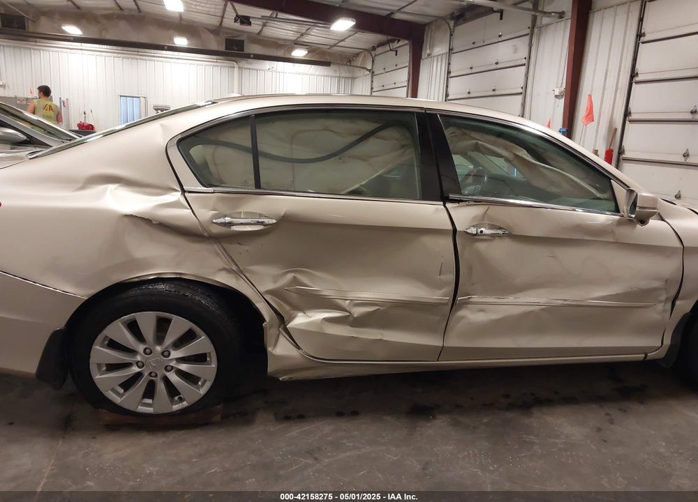 2013 HONDA ACCORD EX-L V-6 VIN: 1HGCR3F87DA016831