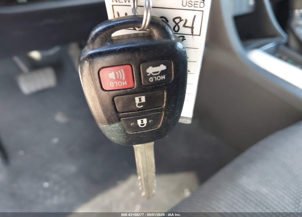 2018 TOYOTA COROLLA VIN: 5YFBURHE8JP817984
