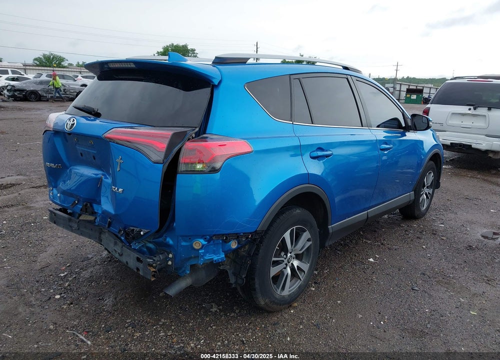 2017 TOYOTA RAV4 XLE VIN: JTMWFREV8HJ125187