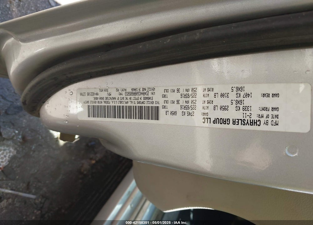 2011 DODGE GRAND CARAVAN VIN: 2D4RN4DG0BR685653