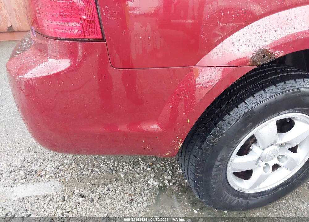 2008 KIA SORENTO LX VIN: KNDJD735X85807441