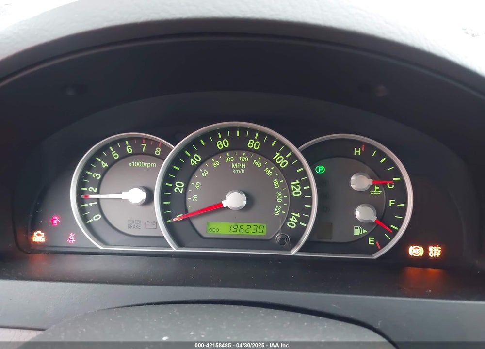 2008 KIA SORENTO LX VIN: KNDJD735X85807441