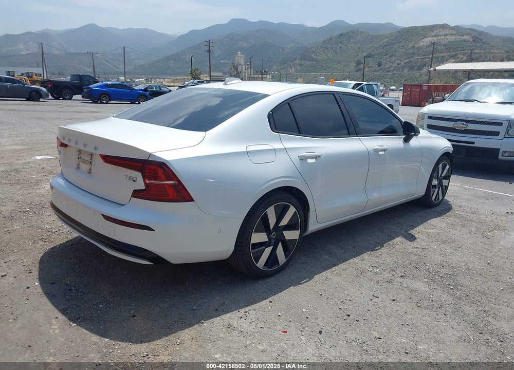 2025 VOLVO S60 PLUG-IN HYBRID T8 PLUS VIN: 7JRH60FC3SG368736