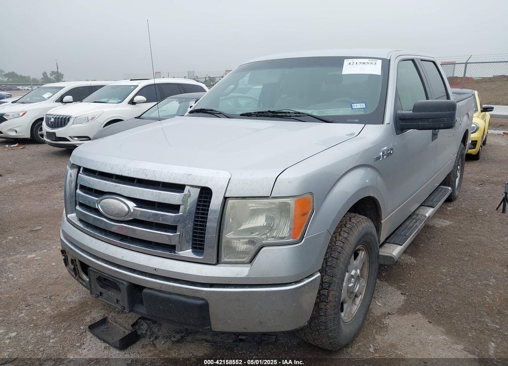 2009 FORD F-150 XLT VIN: 1FTRW12829KC54521
