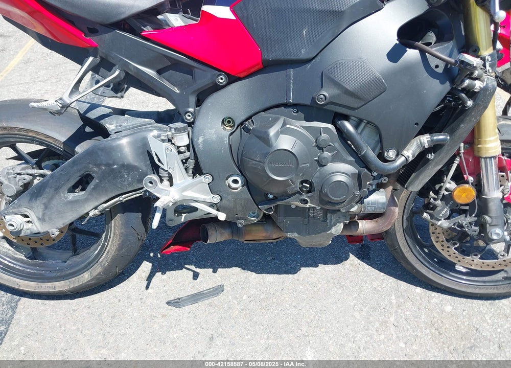 2024 HONDA CBR1000 RR VIN: JH2SC7713RK700062