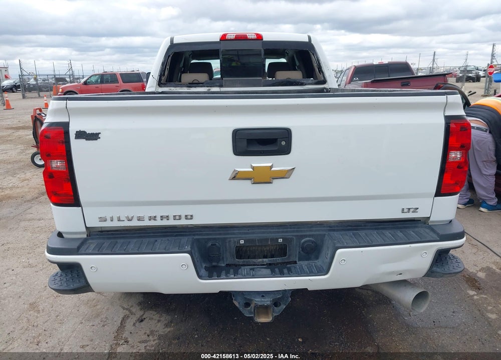 2019 CHEVROLET SILVERADO 3500HD LTZ VIN: 1GC4CXCY3KF227413