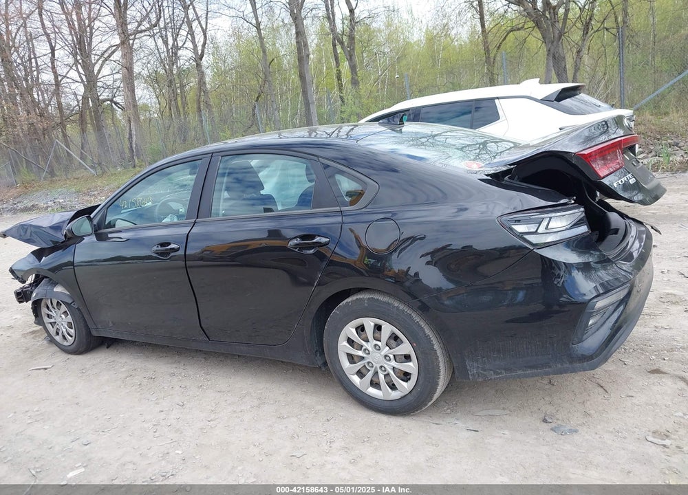 2019 KIA FORTE FE VIN: 3KPF24ADXKE021588