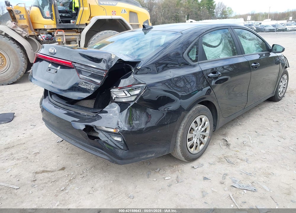 2019 KIA FORTE FE VIN: 3KPF24ADXKE021588
