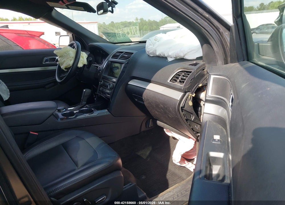 2017 FORD EXPLORER XLT VIN: 1FM5K8D89HGC44162