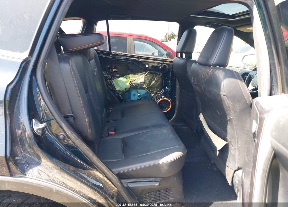 2018 TOYOTA RAV4 HYBRID VIN: JTMJJREV9JD191552