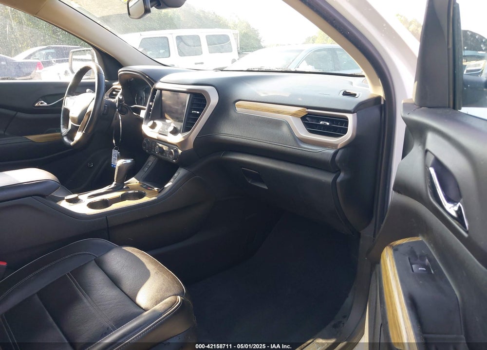 2018 GMC ACADIA VIN: 1GKKNPLS3JZ148659