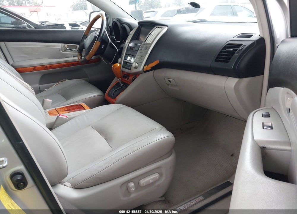 2005 LEXUS RX 330 VIN: 2T2HA31UX5C077857