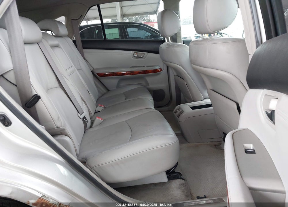 2005 LEXUS RX 330 VIN: 2T2HA31UX5C077857
