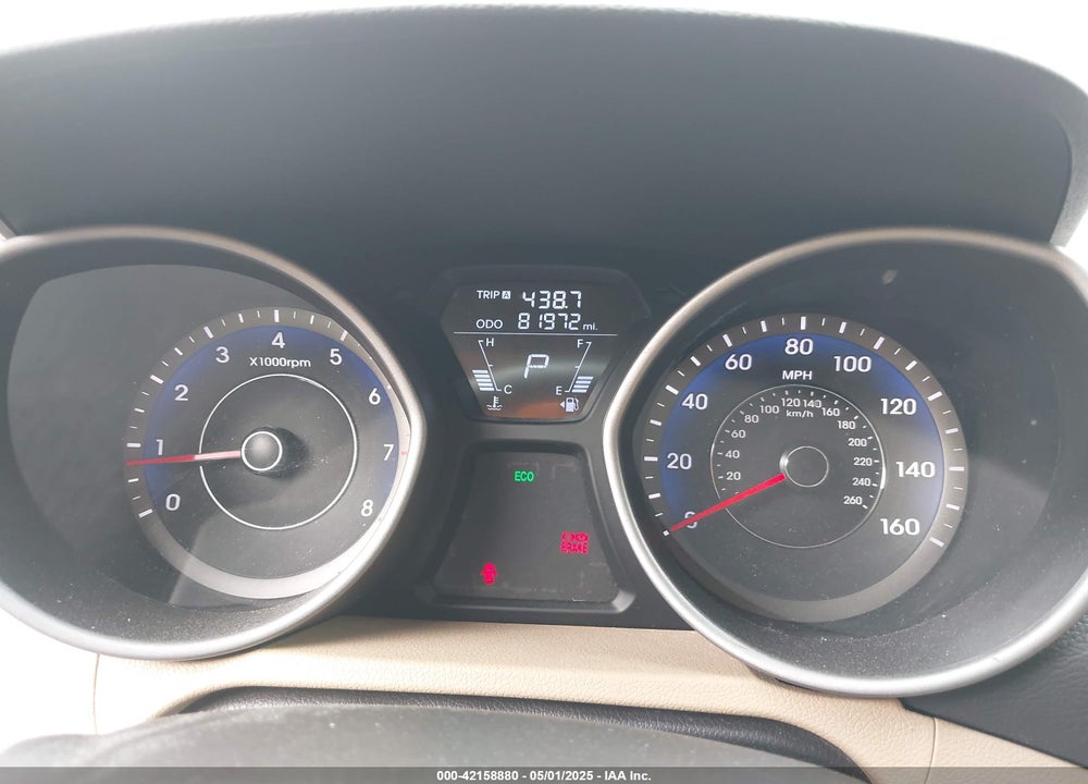 2013 HYUNDAI ELANTRA VIN: KMHDH4AE5DU985398