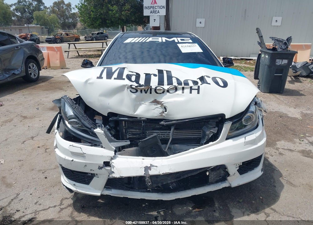 2015 MERCEDES-BENZ C CLASS VIN: WDDGJ7HB8FG387378