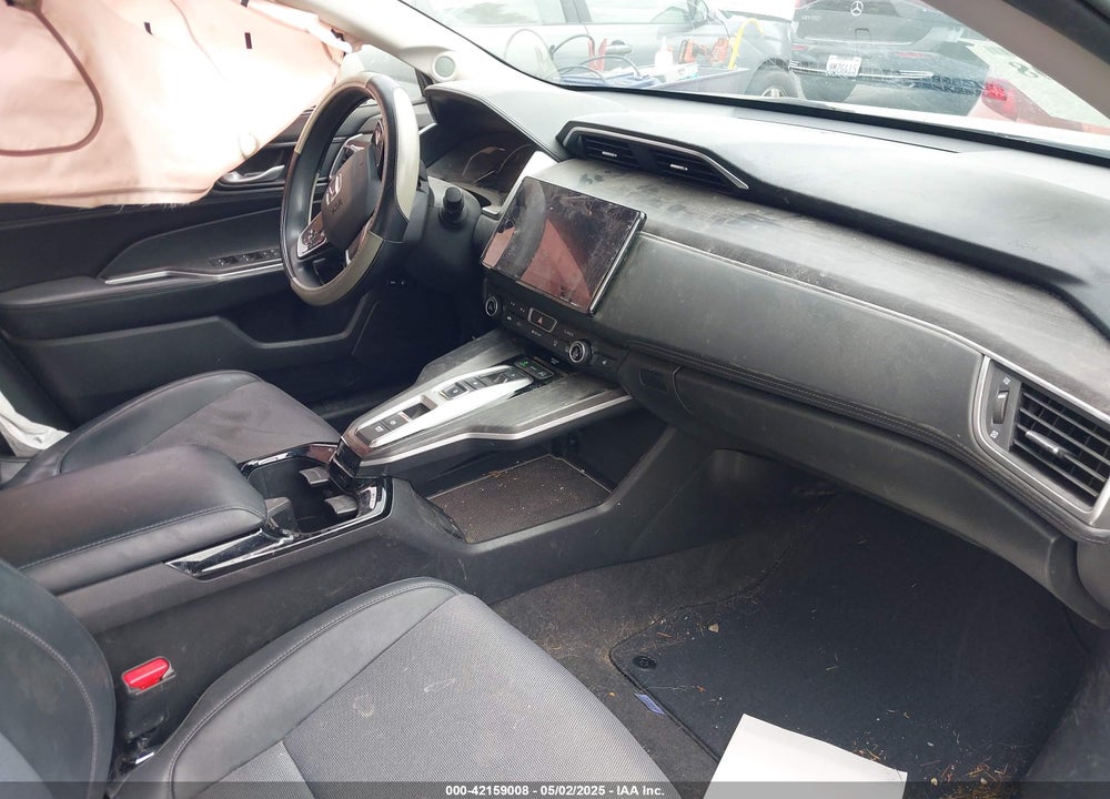 2020 HONDA CLARITY PLUG-IN HYBRID VIN: JHMZC5F16LC002204