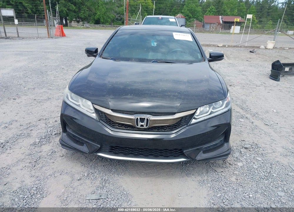 2017 HONDA ACCORD VIN: 1HGCT2B82HA003265