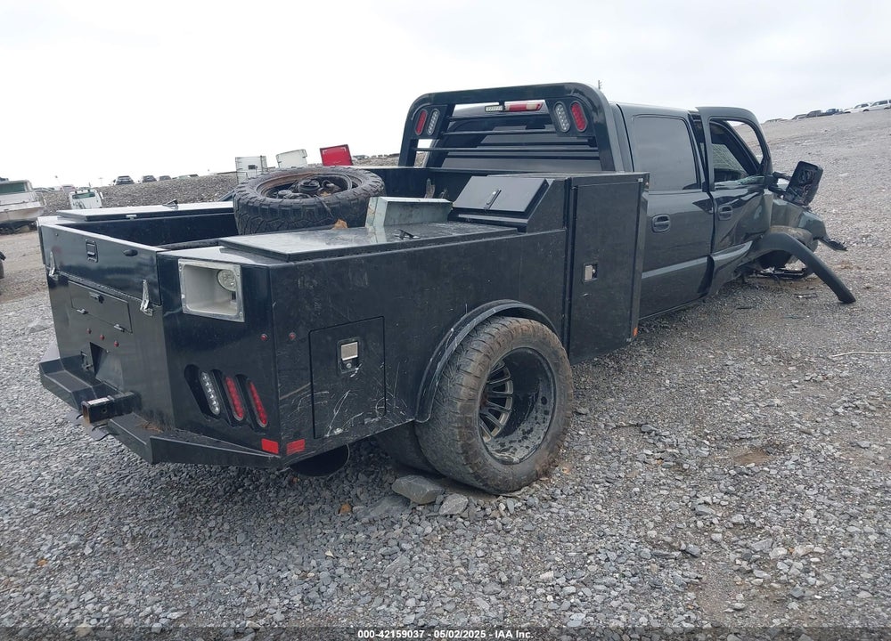 2006 CHEVROLET SILVERADO 3500 LT1 VIN: 1GCJK33D06F221392