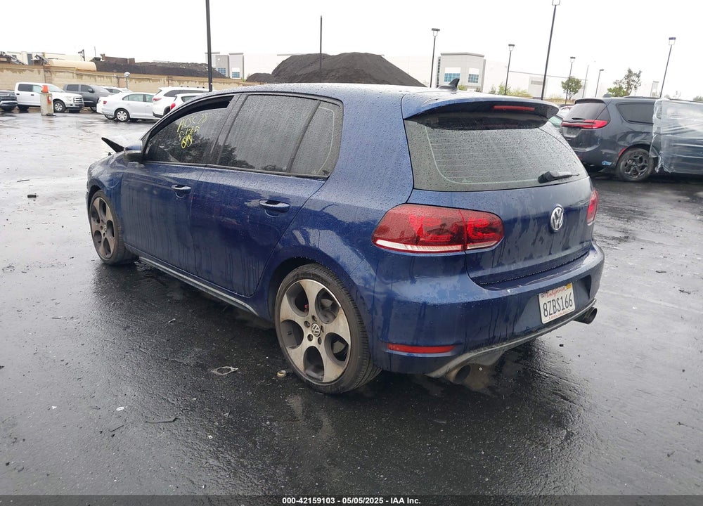 2011 VOLKSWAGEN GTI 4-DOOR AUTOBAHN VIN: WVWGD7AJ3BW101715