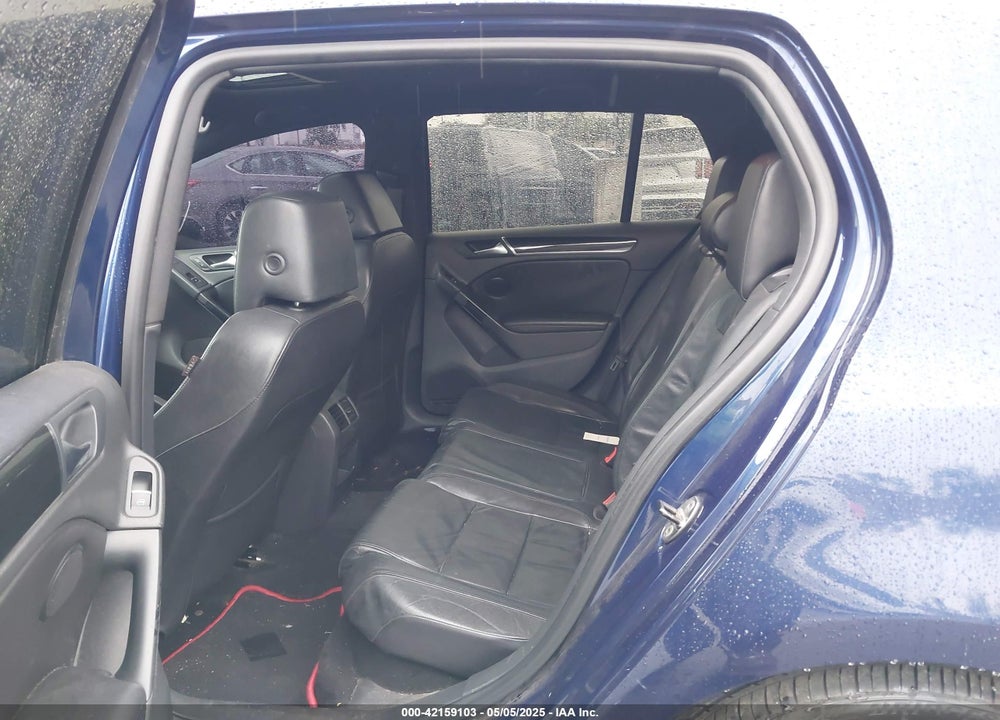 2011 VOLKSWAGEN GTI 4-DOOR AUTOBAHN VIN: WVWGD7AJ3BW101715