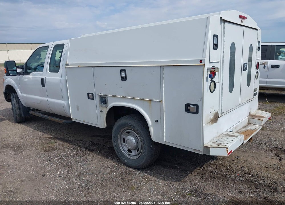2016 FORD F-350 XL VIN: 1FD8X3B64GEC26214
