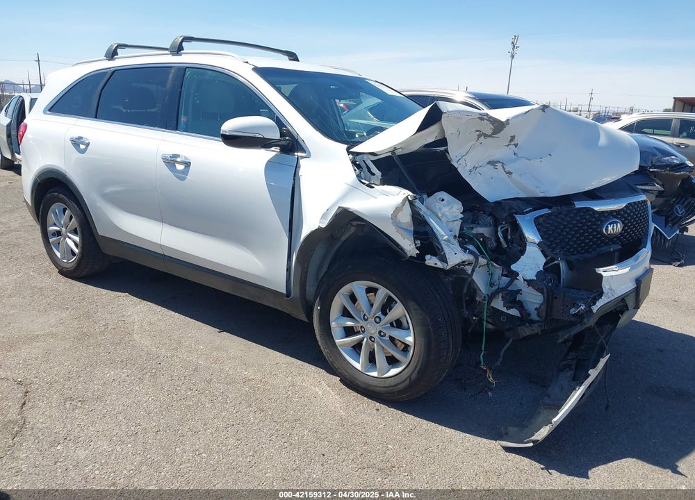 2018 KIA SORENTO VIN: 5XYPG4A30JG424882