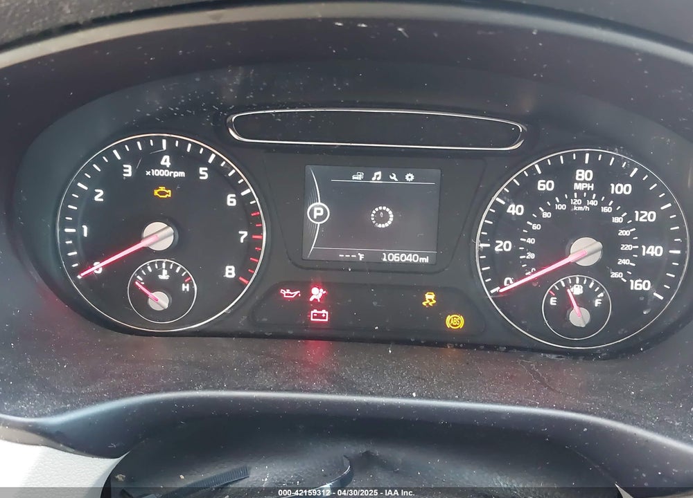 2018 KIA SORENTO VIN: 5XYPG4A30JG424882