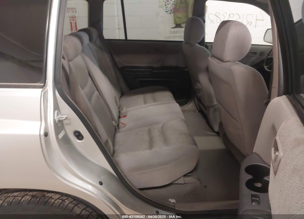 2001 TOYOTA HIGHLANDER VIN: JTEGD21A810018460