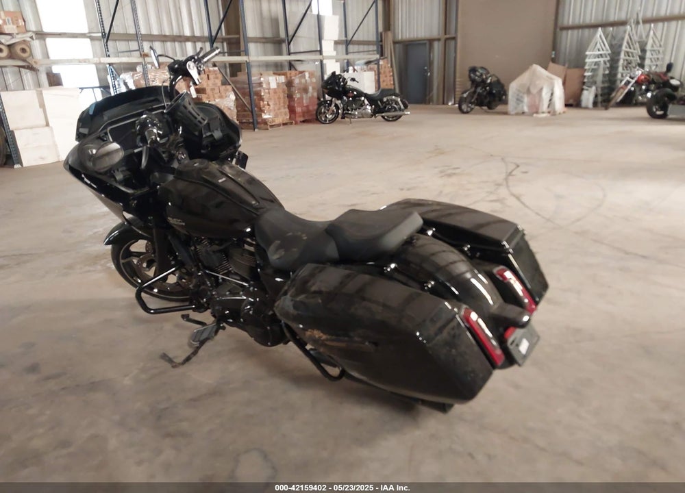 2024 HARLEY-DAVIDSON FLTRX VIN: 1HD1KH712RB656647