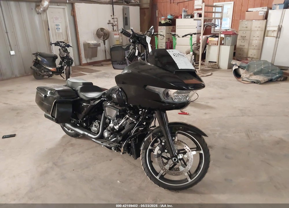 2024 HARLEY-DAVIDSON FLTRX VIN: 1HD1KH712RB656647